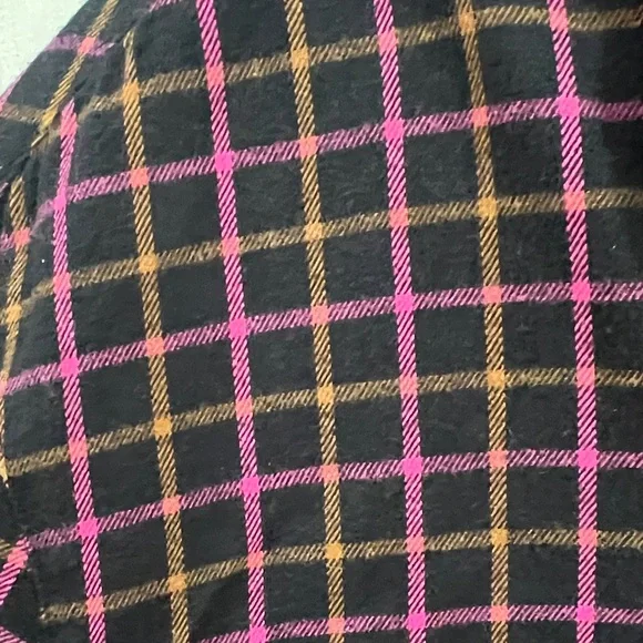 Madewell Plaid Button-Up Shirt - Size M - Picture 3 of 8